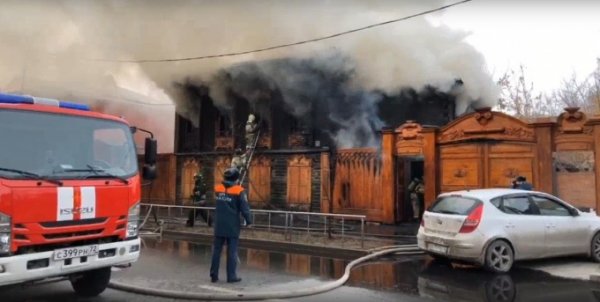 Еще один человек пострадал при пожаре в мастерской Шитова