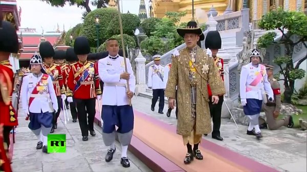 В Таиланде прошла коронация монарха Махи Вачиралонгкорна - (видео)