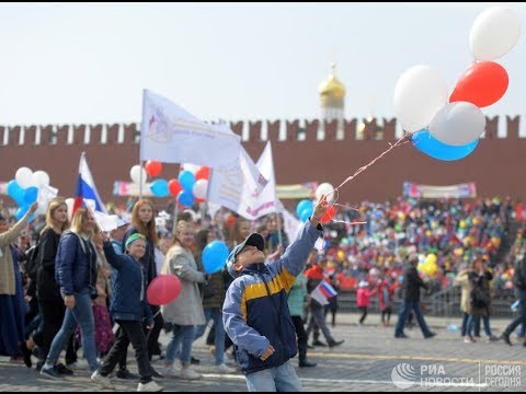 Первомайское шествие профсоюзов на Красной площади - (видео)