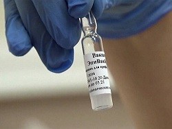 Независимые эксперты в третий раз просят власти прервать вакцинацию "ЭпиВакКороной" - «Технологии»