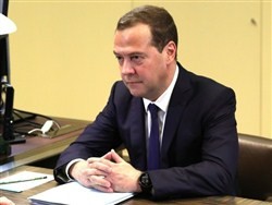 "Преемником Путина в 2024 году станет Медведев" - «Происшествия»
