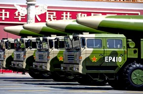 Сколько у Китая ракет, способных поразить американцев - «Новости Дня»