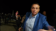 Жителя Сочи, задавшего вопрос мэру Пахомову, осудили на 5 суток - «Экономика»
