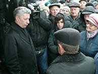 Человек в футляре: чем привлекает электорат Юрий Бойко (Апостроф, Украина) - «Политика»