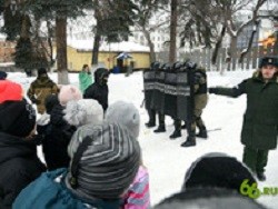 Екатеринбургских школьников приняли в юнармейцы, показав им разгон митинга - «Культура»