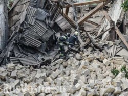 Они устали: во Львове рухнула стена жилого дома, на Тернопольщине обрушился мост - «Технологии»