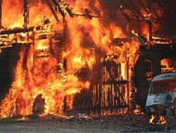 При пожаре в Кузбассе погибли восемь человек, в том числе трое детей - «Культура»
