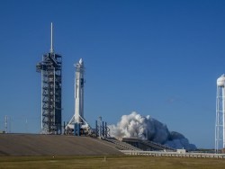 Reuters: NASA не считает новые космические корабли Boeing и SpaceX достаточно безопасным - «Технологии»