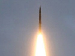 "Роскосмос" планирует начать запуск спутников с помощью МБР "Тополь" - «Общество»