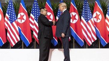 Белый дом: Трамп в среду пообщается с Ким Чен Ыном тет-а-тет 20 минут - «Политика»