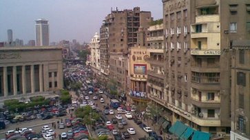 Двое полицейских и террорист погибли в результате взрыва в центре Каира - «Политика»