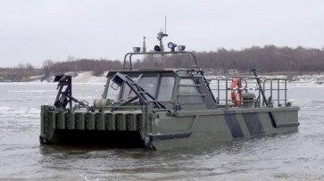 Инженерная бригада ЦВО пополнилась новыми катерами для понтонных парков - «Военные действия»