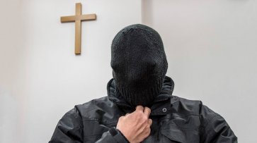 Казначей Ватикана признан виновным в сексуальном насилии над 13-летними мальчиками - «Новости Дня»