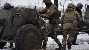 Обстрелы на Донбассе: погиб один военный