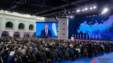 Путин потребовал навести порядок в сфере микрокредитования