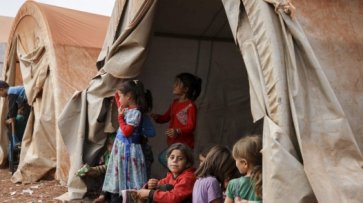 Россия и Сирия призвали США разрешить беженцам эвакуироваться из Рукбана - «Новости Дня»