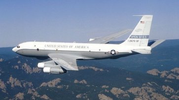 Самолет ВВС США совершил наблюдательный полет над территорией России - «Политика»