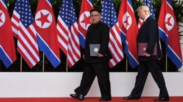Северокорейский лидер отправился на бронепоезде на второй саммит с Трампом - «Новости Дня»