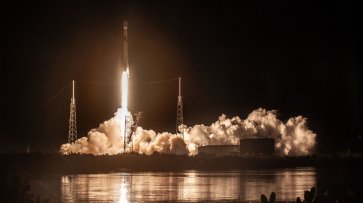 SpaceX запустила в космос израильский луноход - «Новости дня»