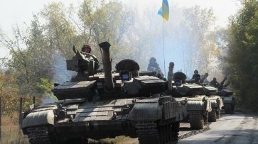 Украинские военные разместили танки в жилом квартале оккупированной Марьинки – СЦКК