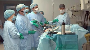 В Башкирии хирурги в режиме онлайн удалили пациентке опухоль - «Новости дня»