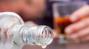 В Индии 17 человек умерли от отравления спиртным - «Общество»