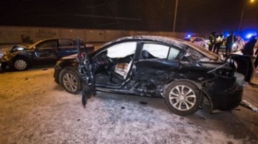 В Киеве столкнулись три авто - «Общество»