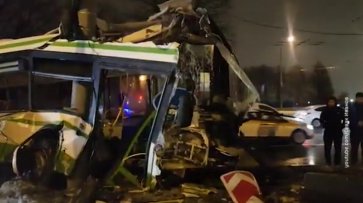 В Москве в ДТП с автобусом пострадали люди - «Новости дня»