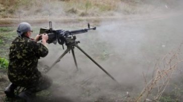 В результате обстрелов на Донбассе погиб украинский военный - «Мир»