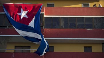Военный самолет разбился на Кубе - «Новости Дня»