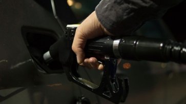 За месяц бензин в России подорожал на 0,8% - «Происшествия»