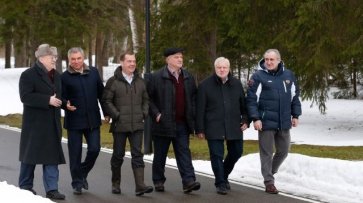 Жириновский рассказал о встрече парламентариев с Медведевым - «Политика»