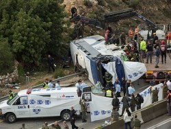 В Израиле перевернулся автобус, погибли два человека - «Общество»