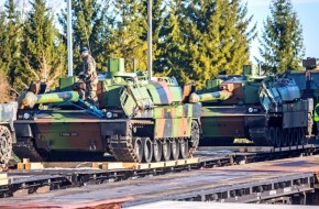 Чем Россия встретит французских танкистов - «Новости Дня»