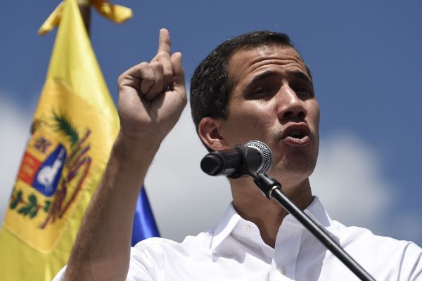 Гуайдо склоняет военных Венесуэлы выступить против Мадуро - «Новости Дня»
