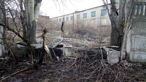 ? ВСУ обстреляли Васильевскую насосную станцию вблизи Ясиноватой, персонал в укрытии – СЦКК