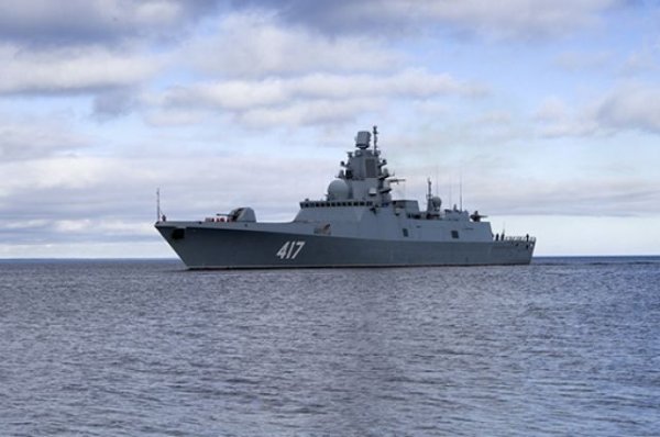 «Адмирал Горшков» совершил исторический заход в порт Шри-Ланки - «Политика»