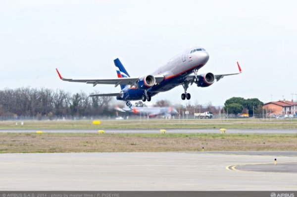 «Аэрофлот» в марте перевез на 13,8% больше пассажиров — Росавиация - «Политика»