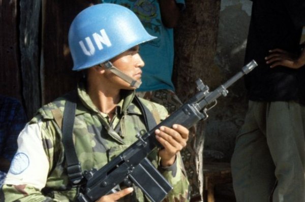 Боевики напали на колонну миссии ООН в Мали - «Политика»