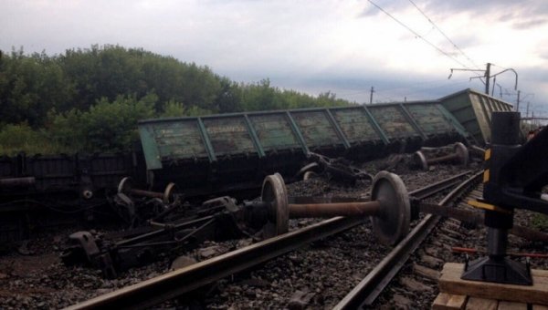 Более 10 грузовых вагонов сошли с рельсов в Бурятии - «Новости дня»