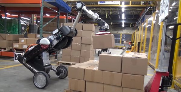 Boston Dynamics показала новых роботов-грузчиков - «Новости дня»