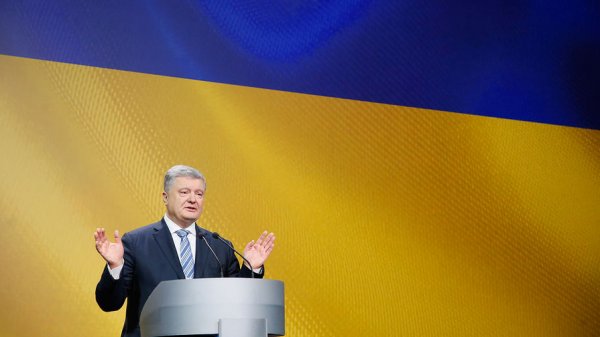 Бывший вице-президент США шантажаировал и угрожал Порошенко - «Новости Дня»