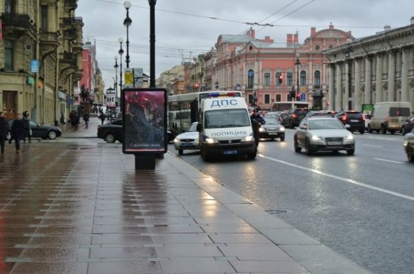 Четыре человека пострадали в ДТП с туристическим автобусом в Петербурге - «Происшествия»