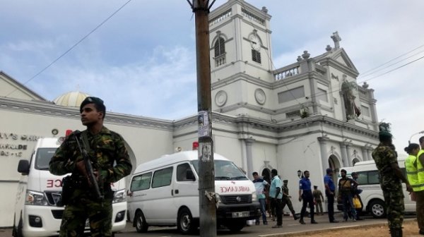 Число жертв от взрывов в Шри-Ланке растет - «Новости Дня»