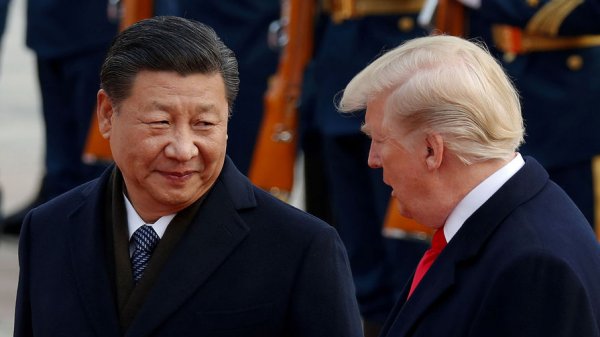 CNN: Трамп напророчил, назвав Си Цзиньпина «королем» Китая - «Политика»