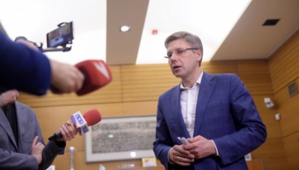 Эксперты считают будущее экс-мэра Риги Ушакова безрадостным - «Новости Дня»