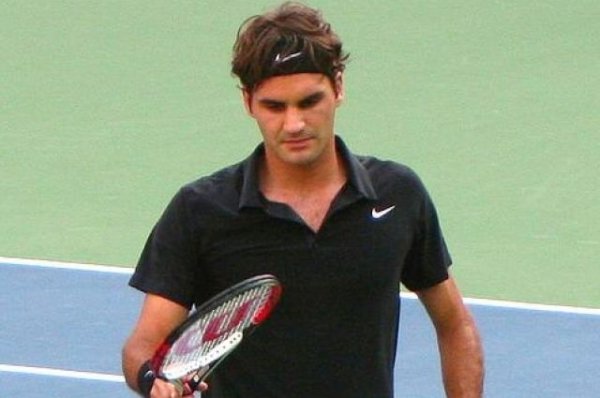 Федерер выиграл второй теннисный турнир в сезоне - «Политика»