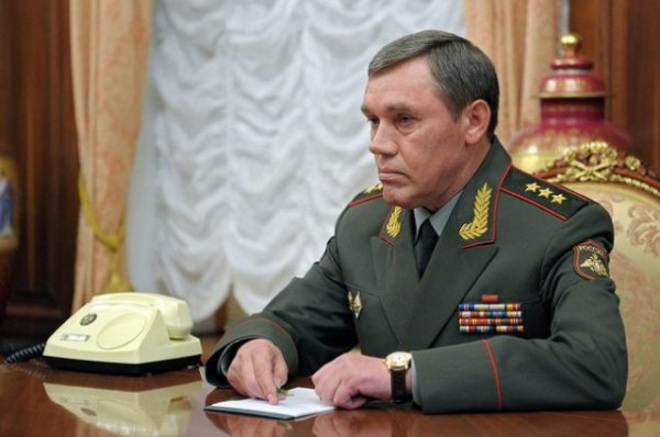 Герасимов поговорил по телефону с верховным главкомом НАТО - «Политика»
