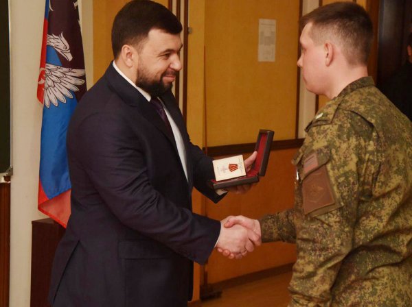 Глава ДНР вручил воинские награды бойцам 3-й гвардейской мотострелковой бригады в Горловке