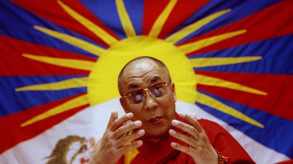 Госпитализирован Далай-лама - «Новости Дня»